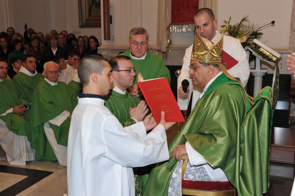 possesso-canonico-don-doriano-12-11-2011 (42)